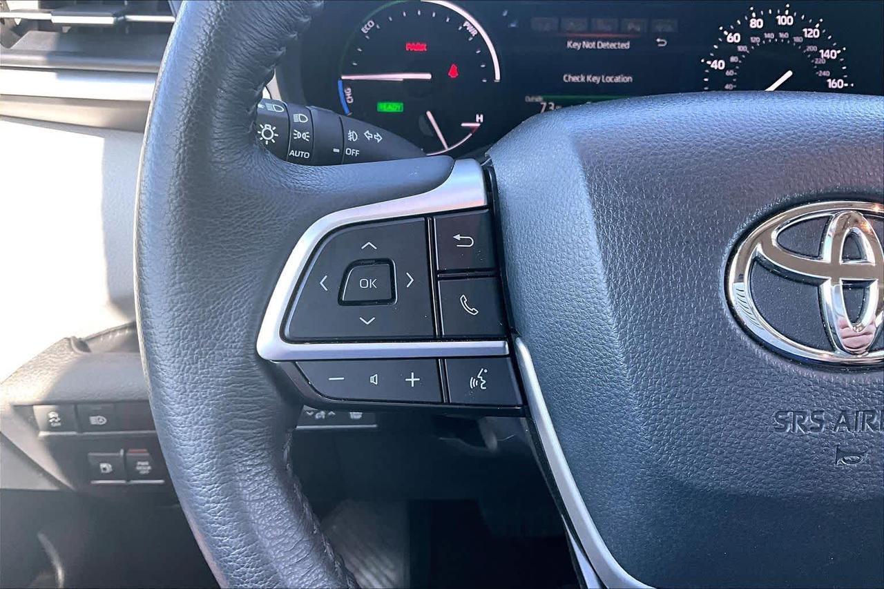 2025 Toyota Sienna XLE Folsom CA