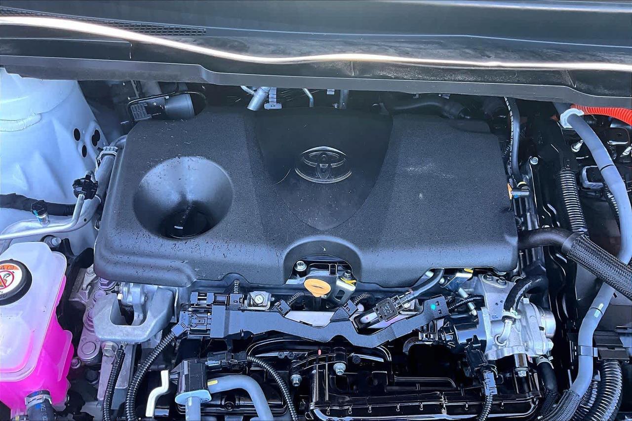 2025 Toyota Sienna XLE Folsom CA