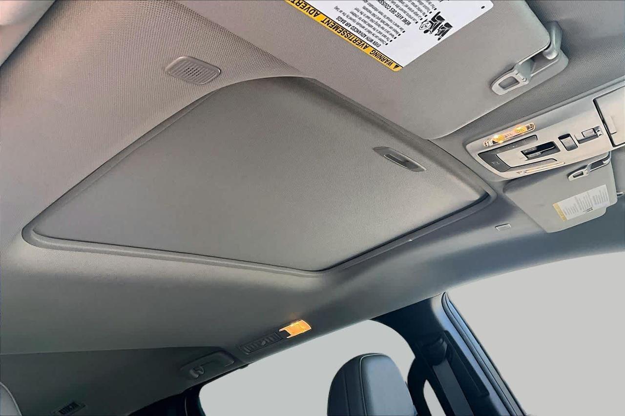 2025 Toyota Sienna XLE Folsom CA