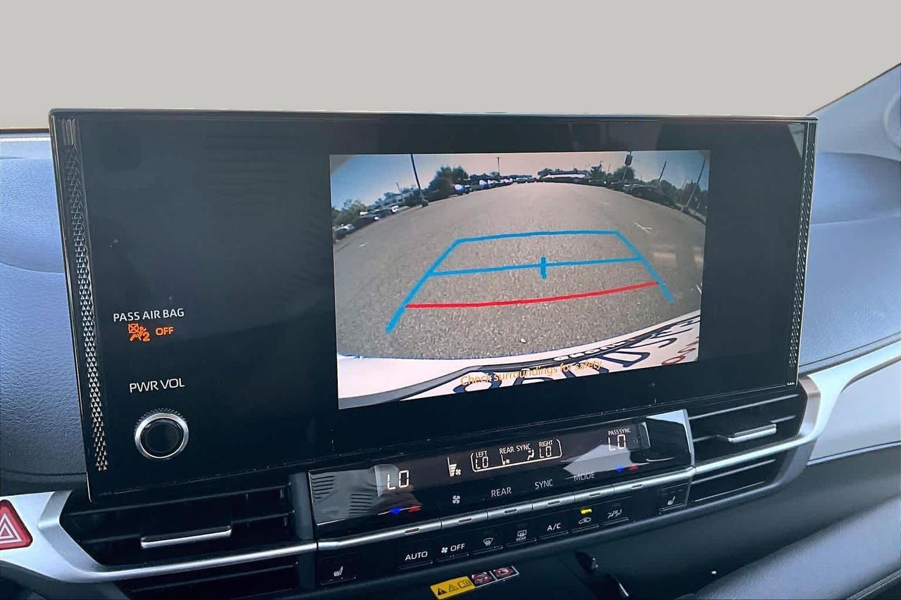 2025 Toyota Sienna XLE Folsom CA