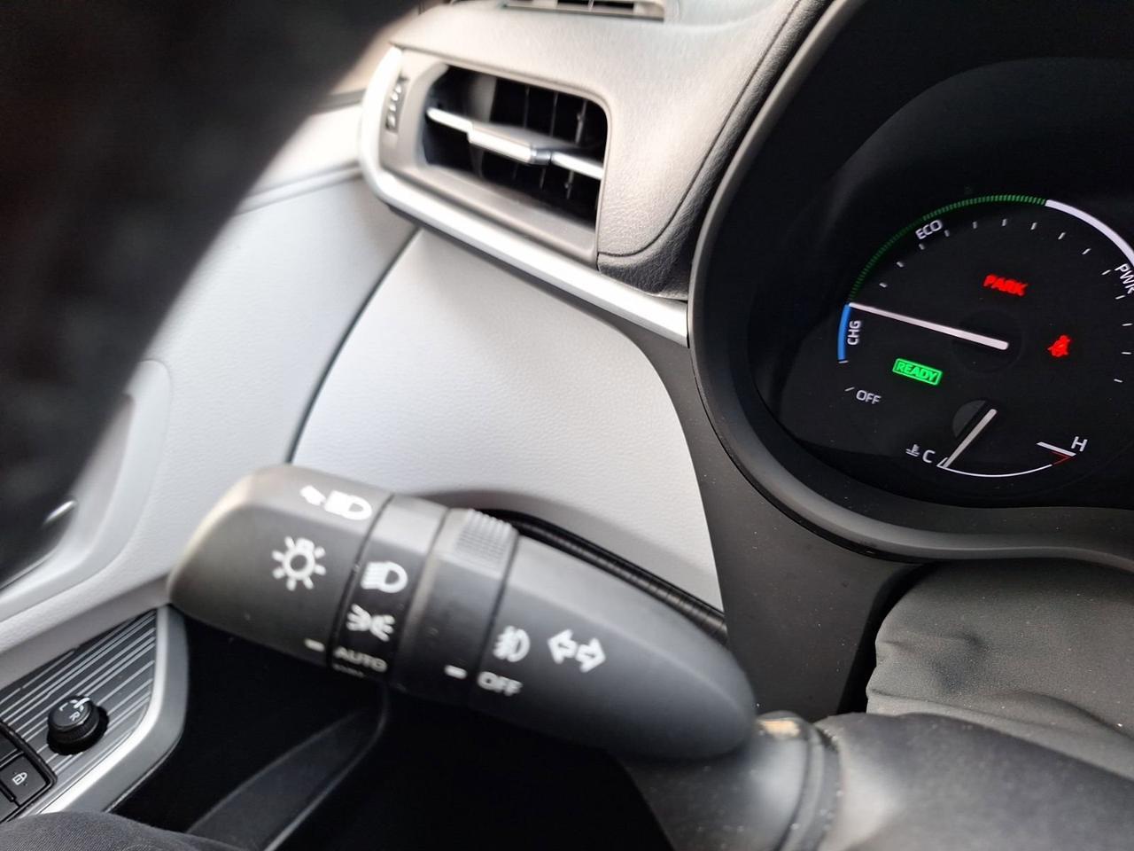 2025 Toyota Sienna XLE Hurst TX