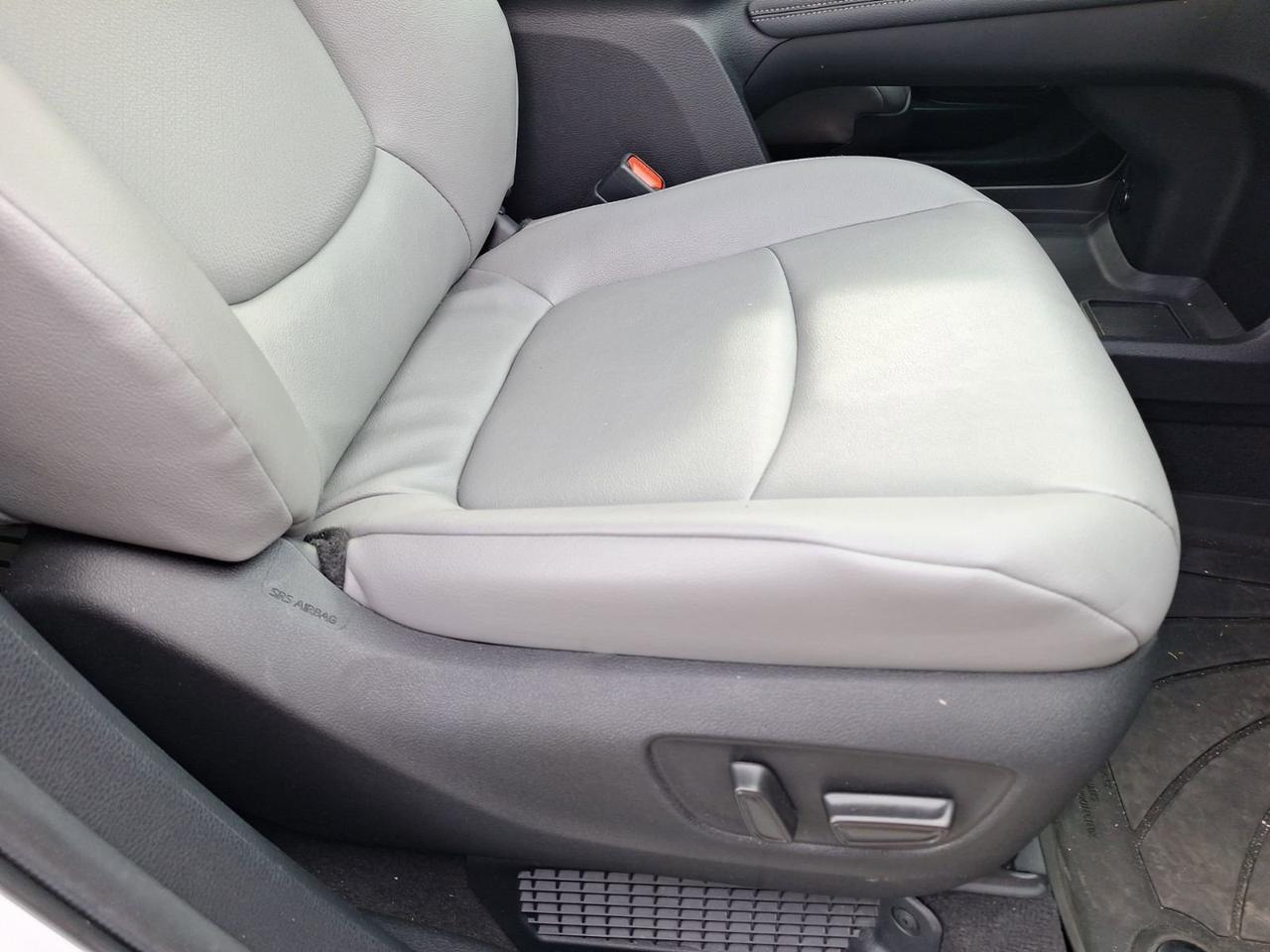 2025 Toyota Sienna XLE Hurst TX