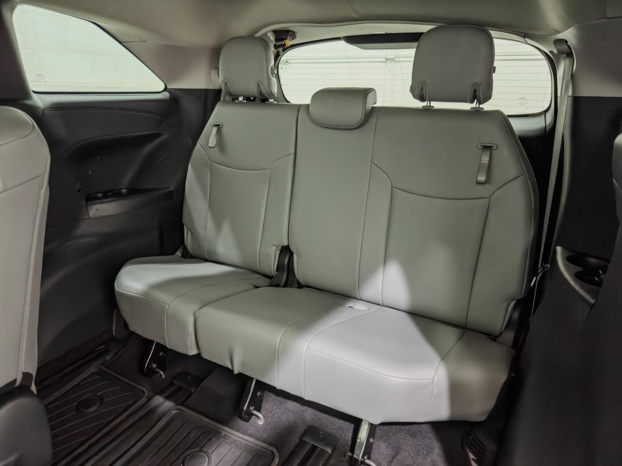 2025 Toyota Sienna XLE HYBRID AWD Tallmadge OH