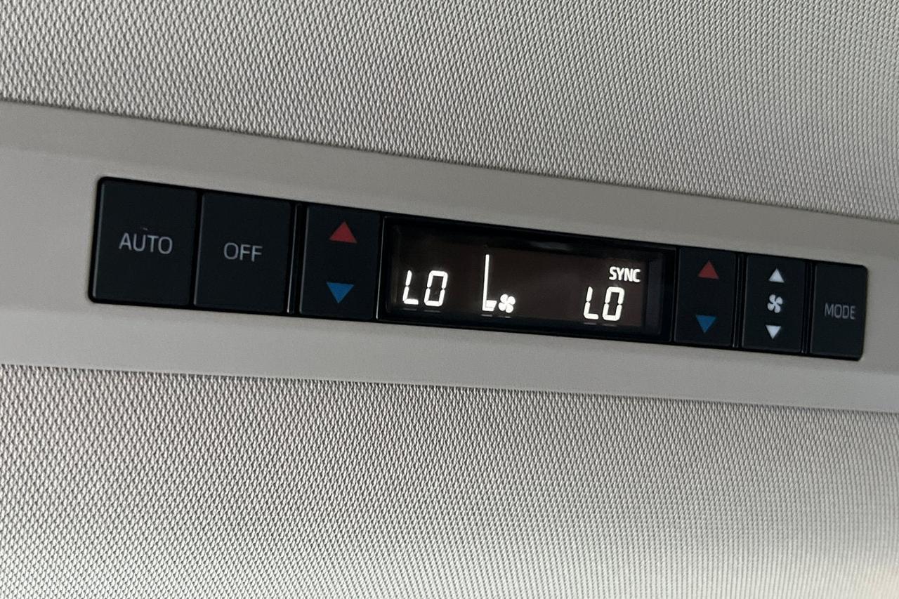 2025 Toyota Sienna XLE Roseville CA