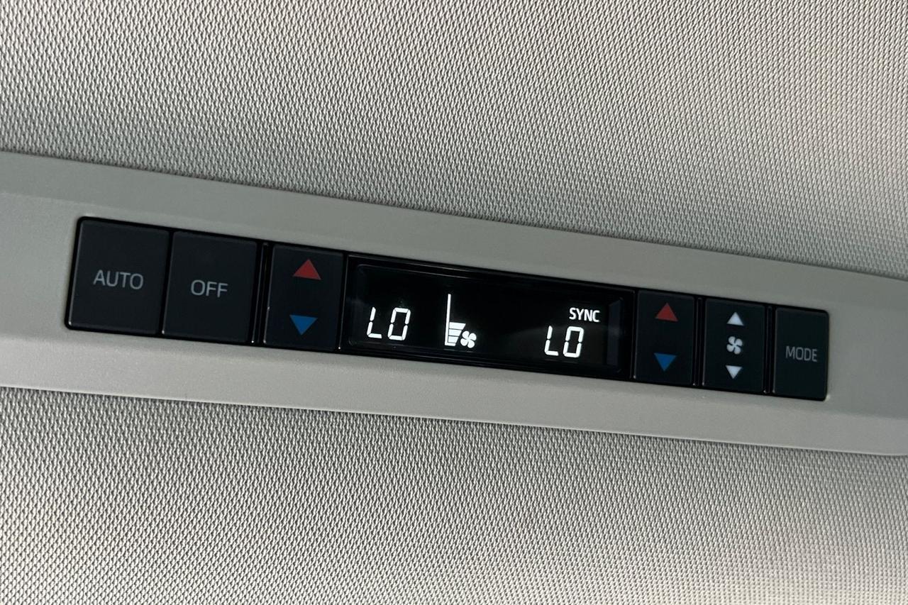 2025 Toyota Sienna XLE Roseville CA