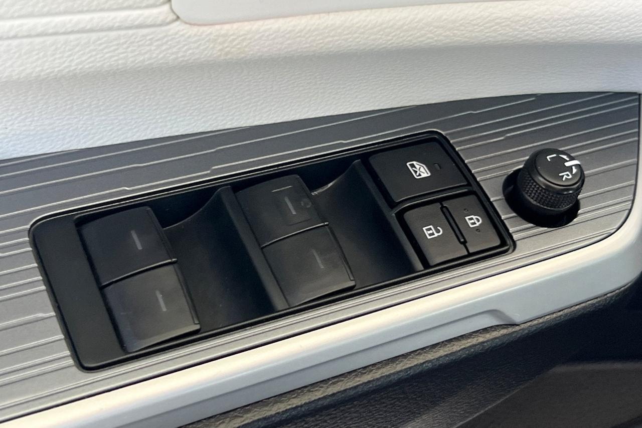 2025 Toyota Sienna XLE Roseville CA