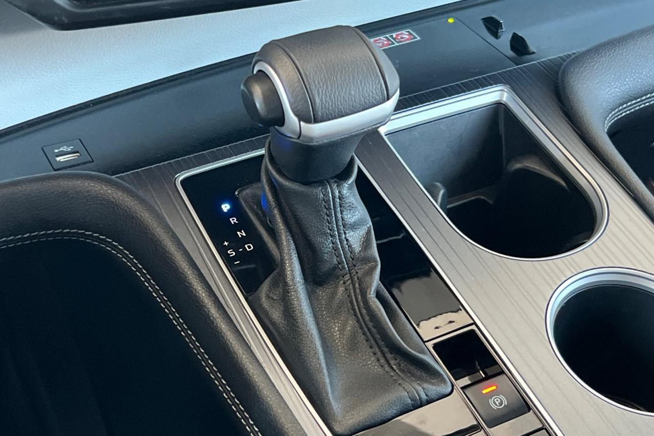 2025 Toyota Sienna XLE Roseville CA