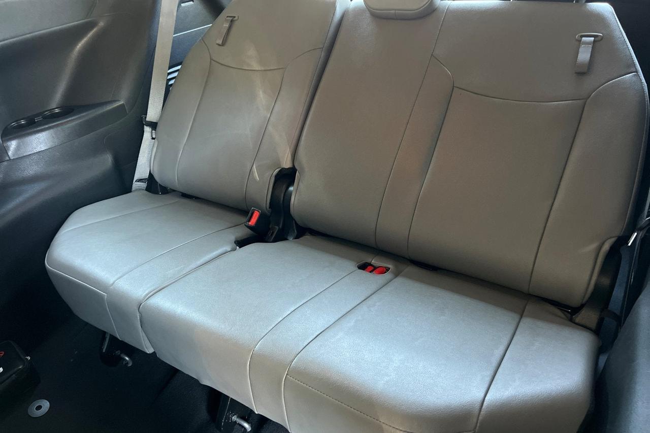 2025 Toyota Sienna XLE Roseville CA