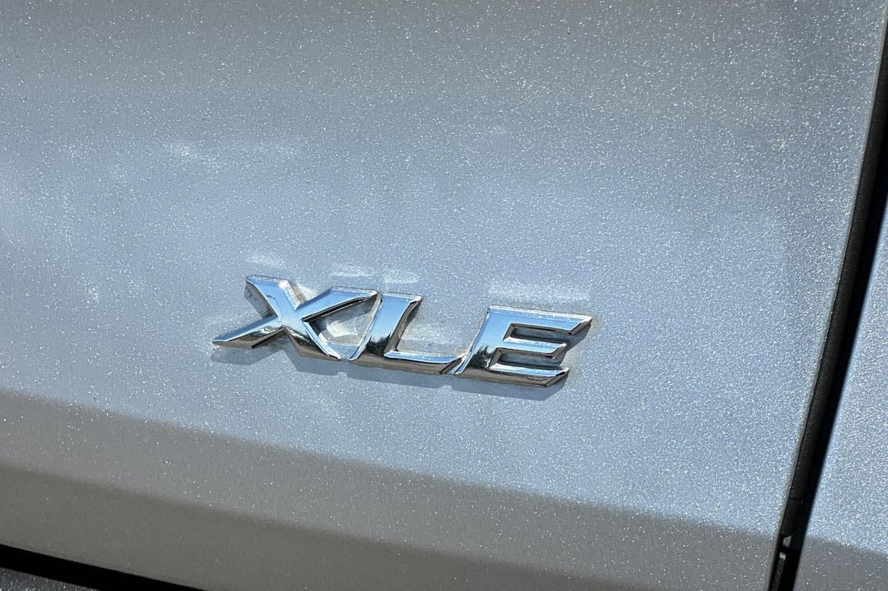 2025 Toyota Sienna XLE Roseville CA
