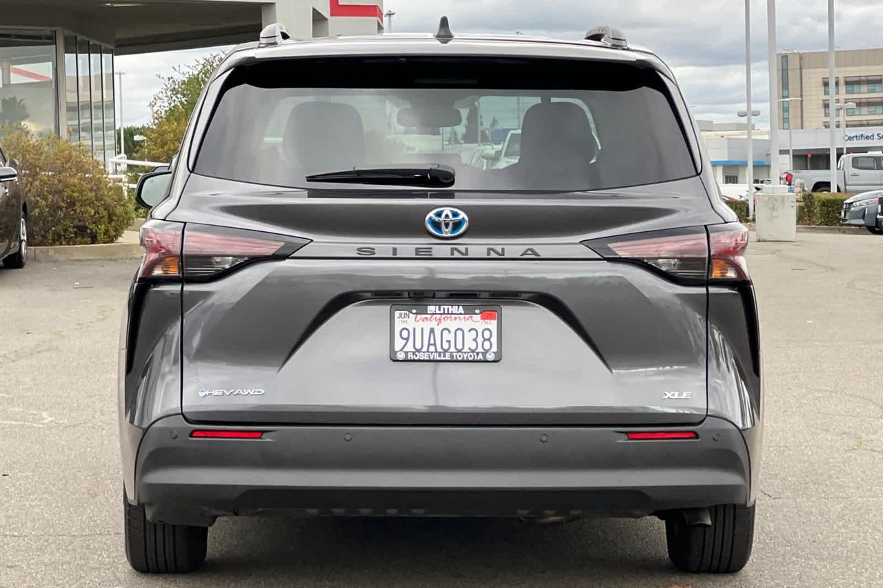 2025 Toyota Sienna XLE Roseville CA