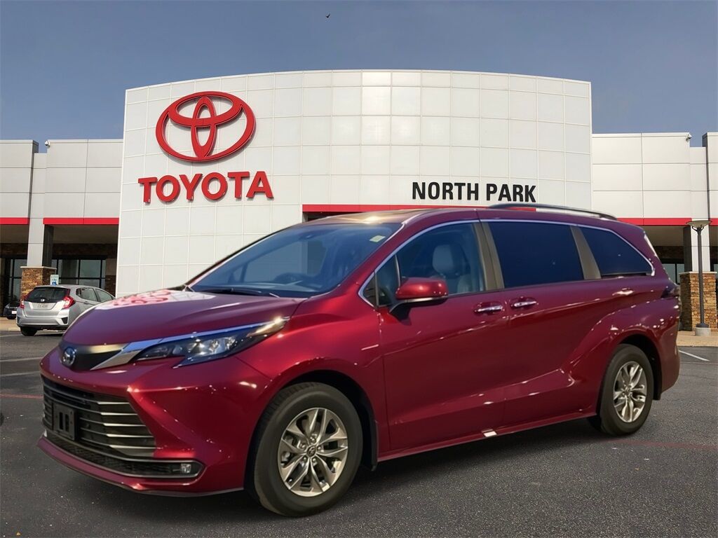 2025 Toyota Sienna