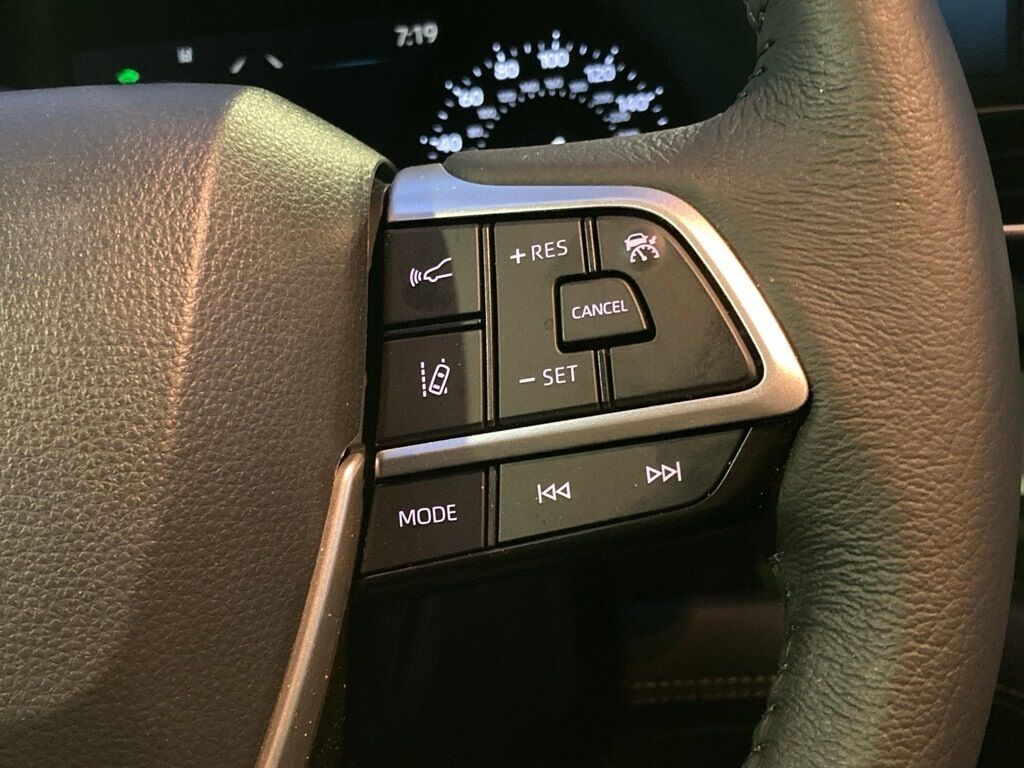 2025 Toyota Sienna XLE San Antonio TX