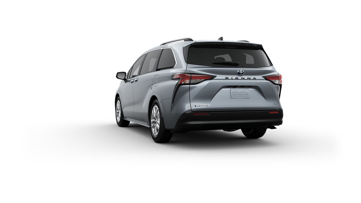2025 Toyota Sienna XLE Stafford VA