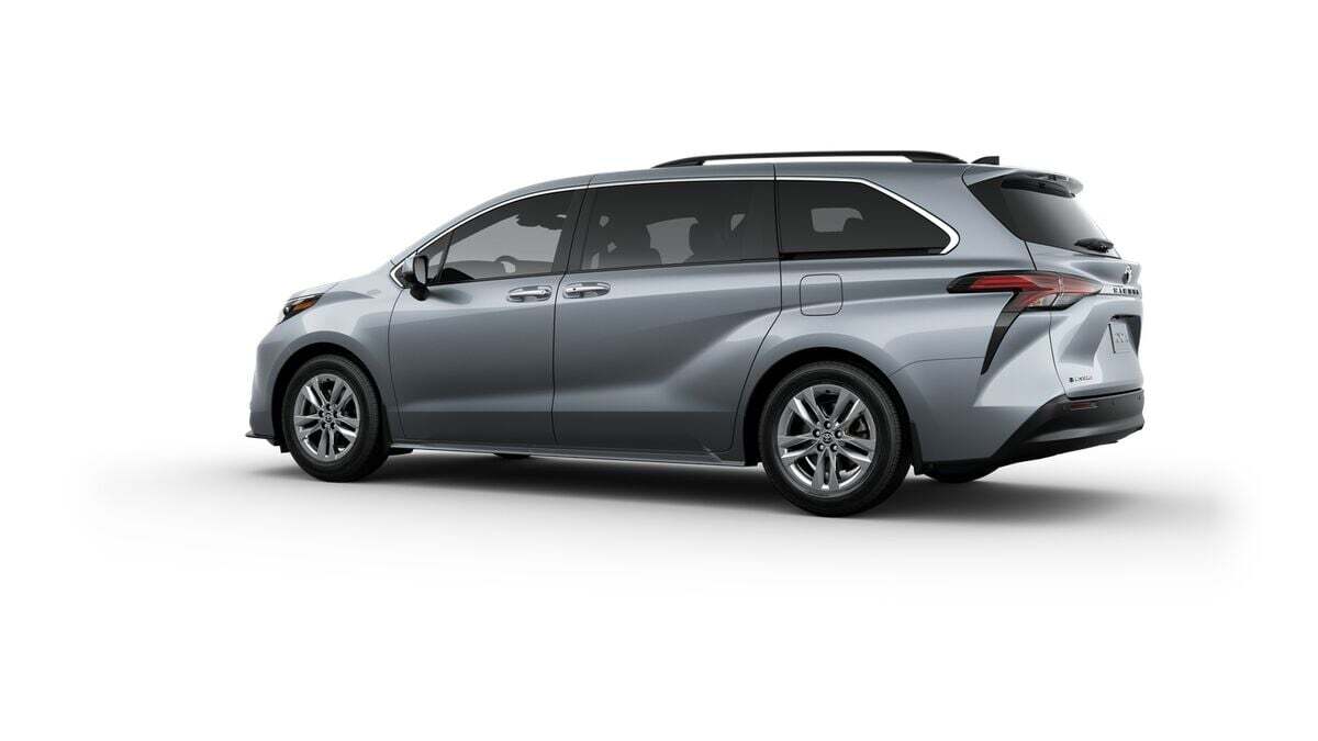 2025 Toyota Sienna XLE Stafford VA