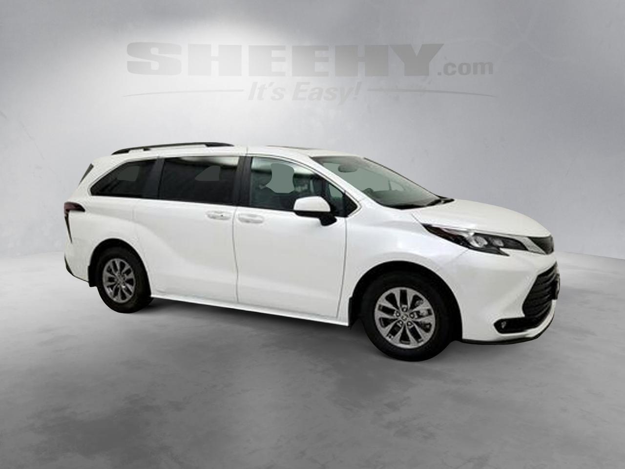 2025 Toyota Sienna XLE Laurel MD