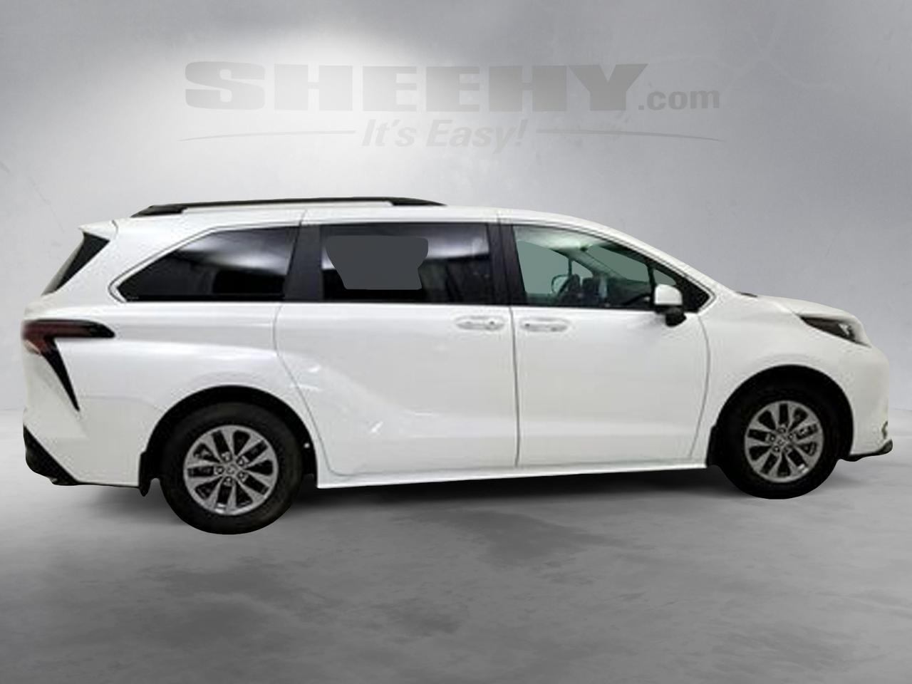 2025 Toyota Sienna XLE Laurel MD