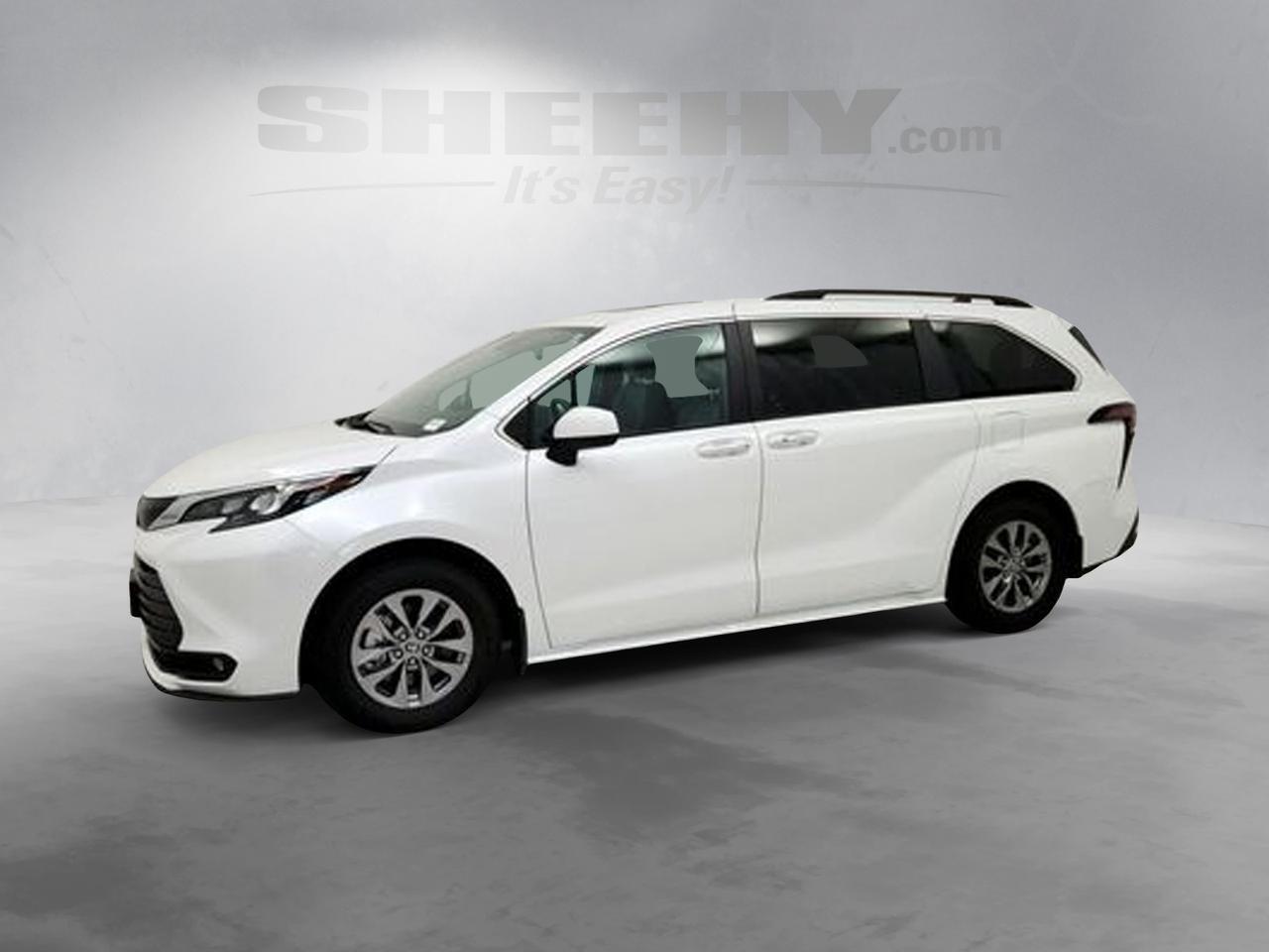 2025 Toyota Sienna XLE Laurel MD