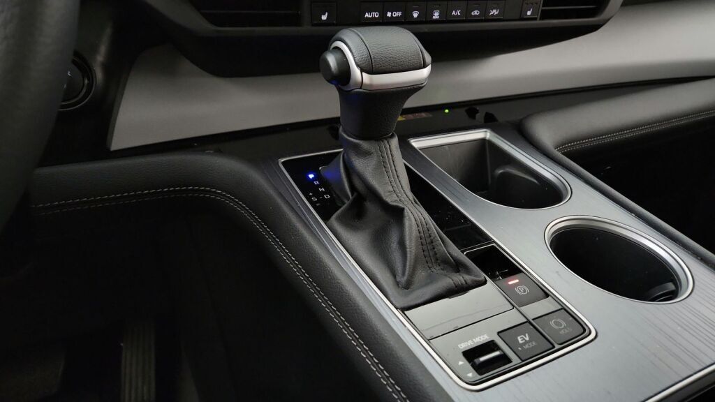 2025 Toyota Sienna XLE Laurel MD