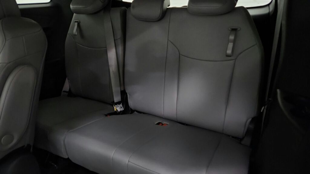 2025 Toyota Sienna XLE Laurel MD