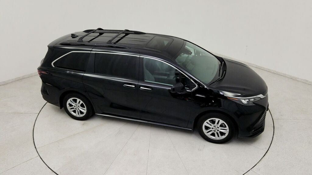 2025 Toyota Sienna XLE Laurel MD