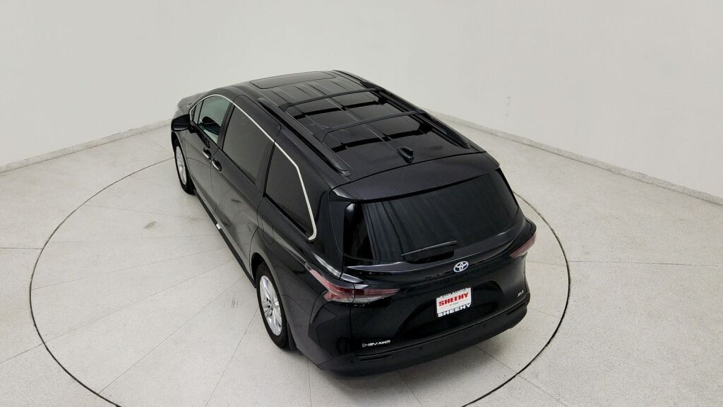 2025 Toyota Sienna XLE Laurel MD
