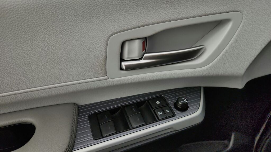 2025 Toyota Sienna XLE Laurel MD