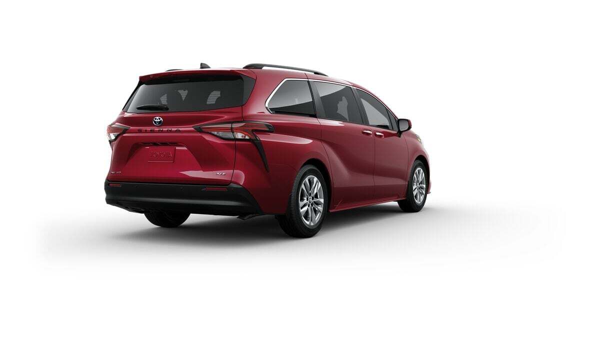 2025 Toyota Sienna XLE Laurel MD