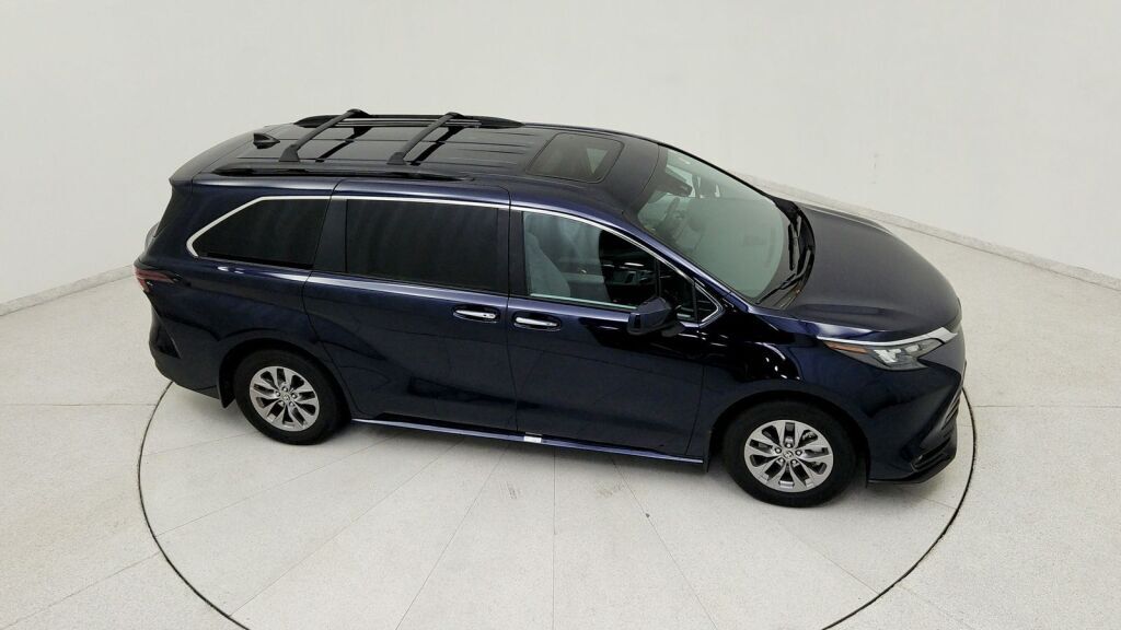 2025 Toyota Sienna XLE Laurel MD