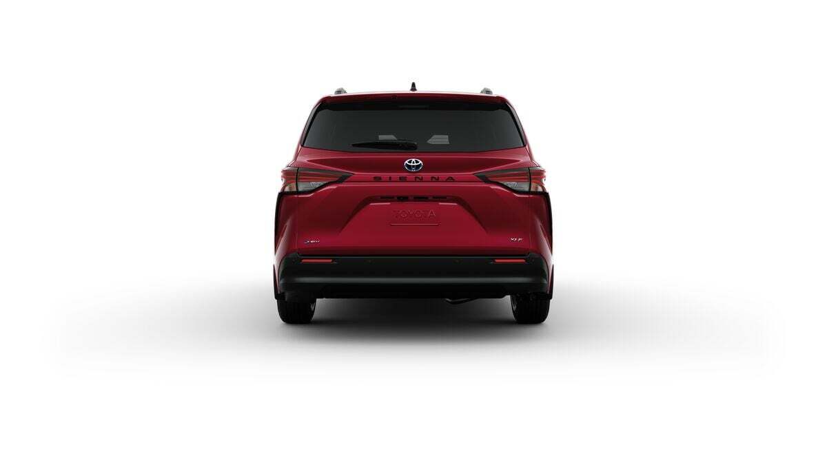2025 Toyota Sienna XLE Fredericksburg VA