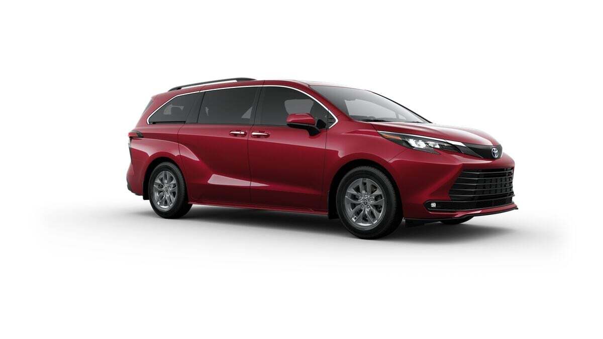 2025 Toyota Sienna XLE Fredericksburg VA