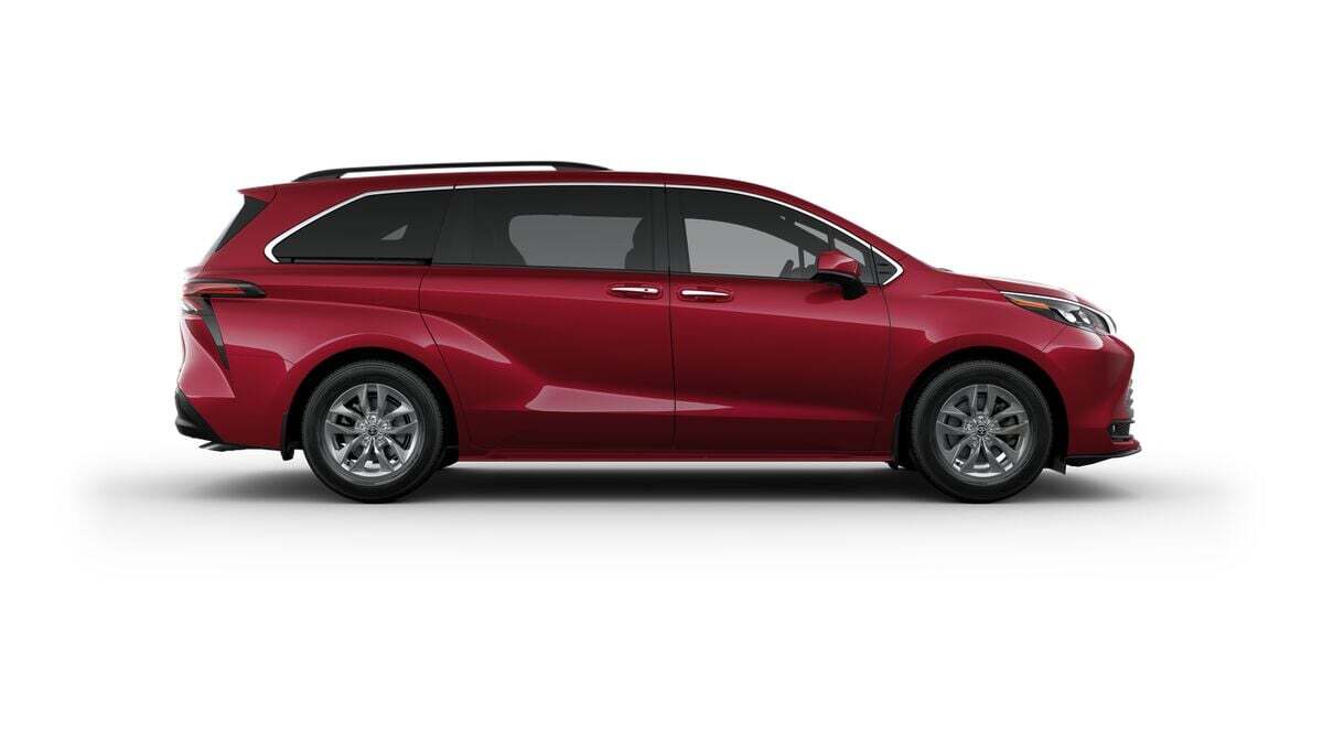 2025 Toyota Sienna XLE Fredericksburg VA