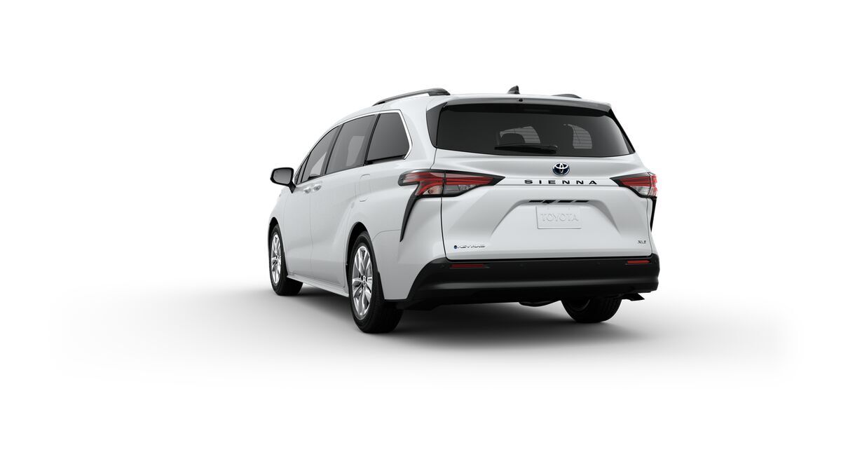 2025 Toyota Sienna XLE Fredericksburg VA