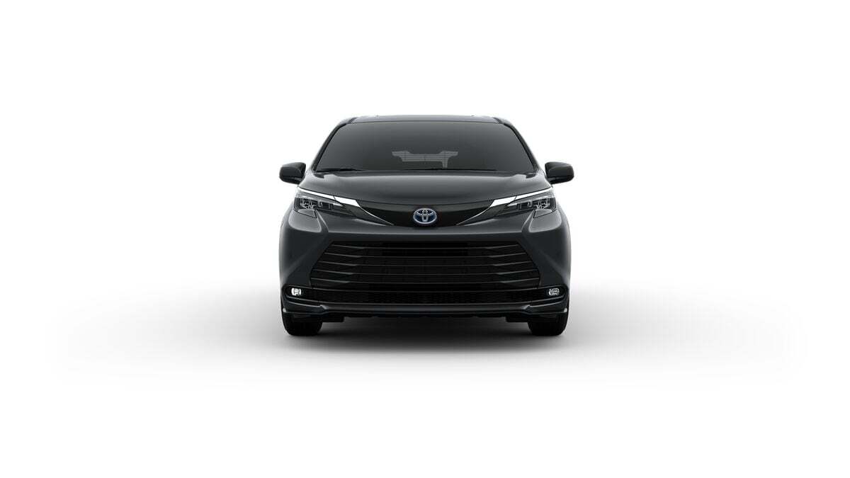 2025 Toyota Sienna XLE Fredericksburg VA