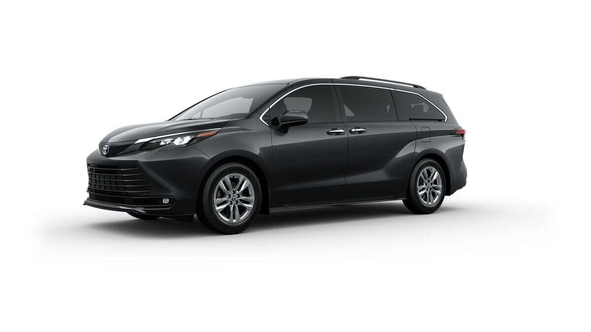 2025 Toyota Sienna XLE Fredericksburg VA