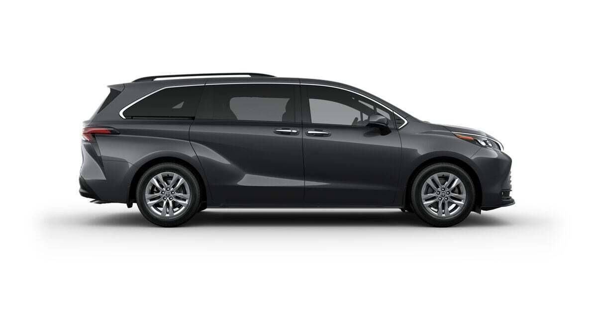 2025 Toyota Sienna XLE Fredericksburg VA