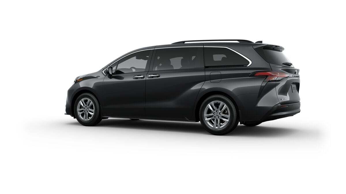 2025 Toyota Sienna XLE Fredericksburg VA