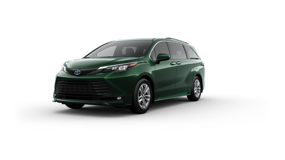 2025 Toyota Sienna XLE Fredericksburg VA