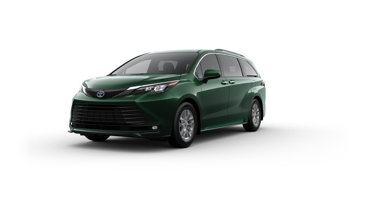 2025 Toyota Sienna XLE Fredericksburg VA