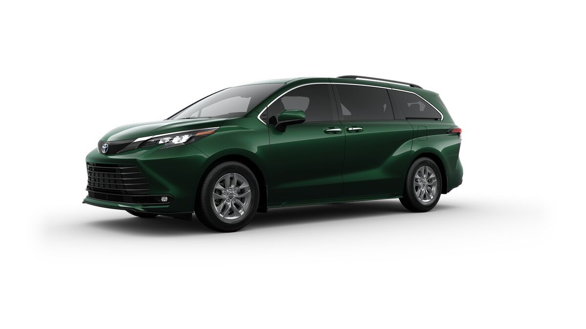 2025 Toyota Sienna XLE Fredericksburg VA