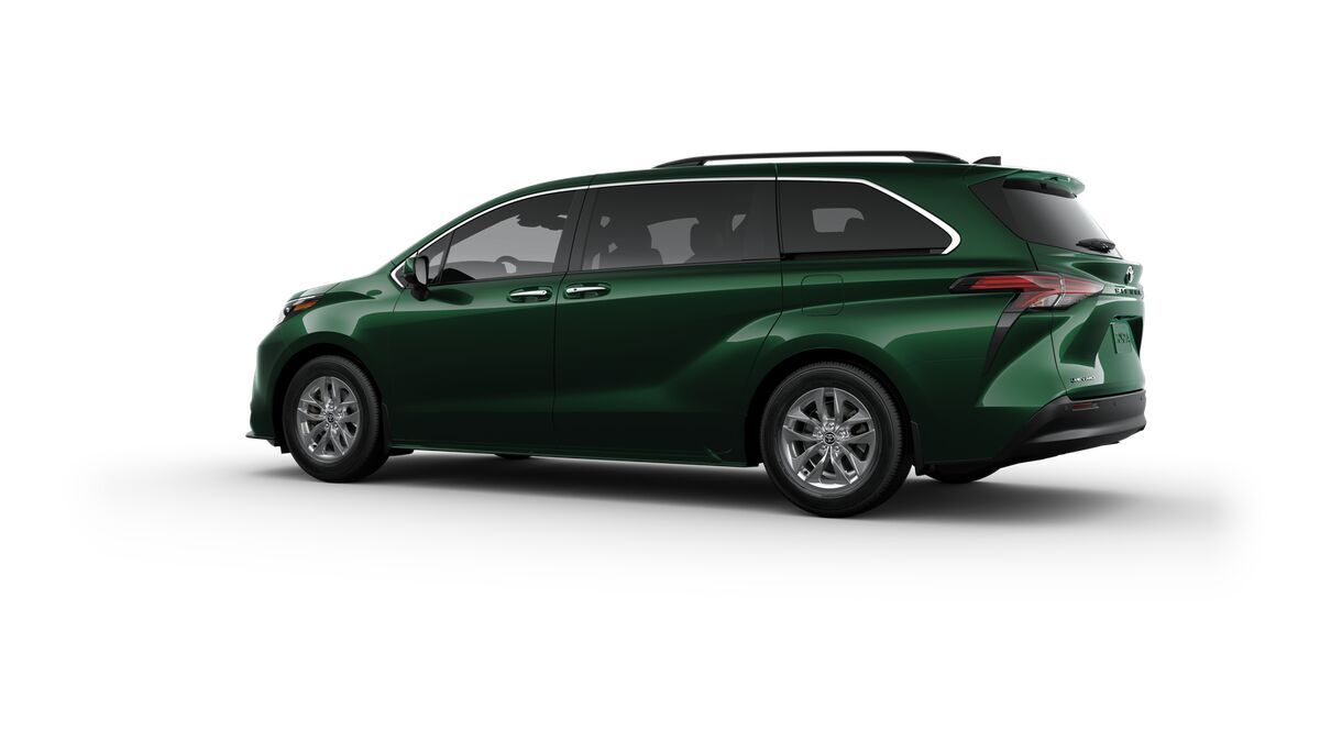 2025 Toyota Sienna XLE Fredericksburg VA