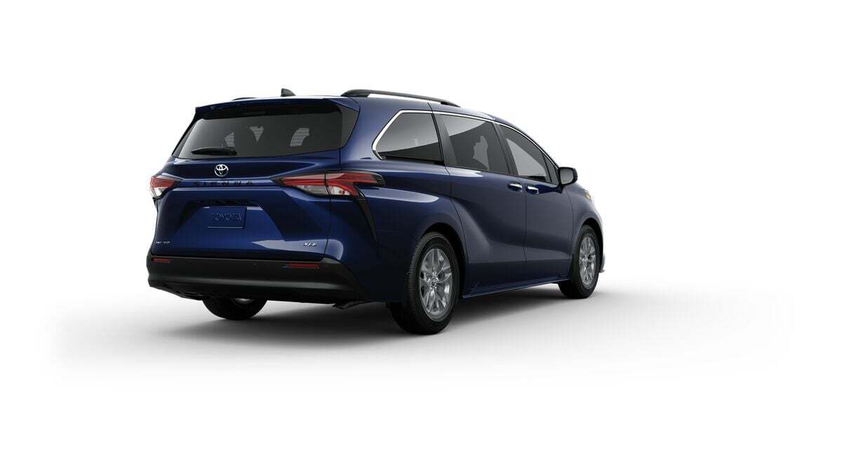 2025 Toyota Sienna XLE Fredericksburg VA
