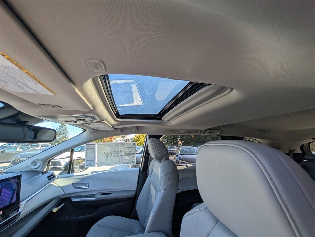 2025 Toyota Sienna XLE Cockeysville MD