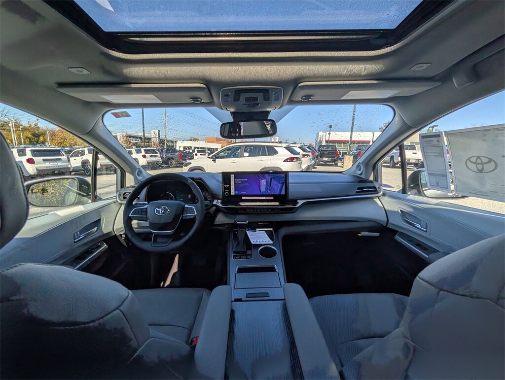 2025 Toyota Sienna XLE Cockeysville MD