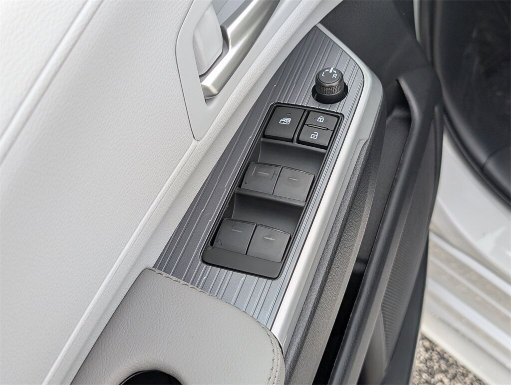 2025 Toyota Sienna XLE Cockeysville MD