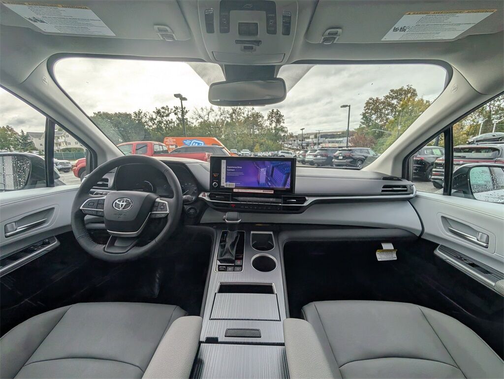 2025 Toyota Sienna XLE Cockeysville MD