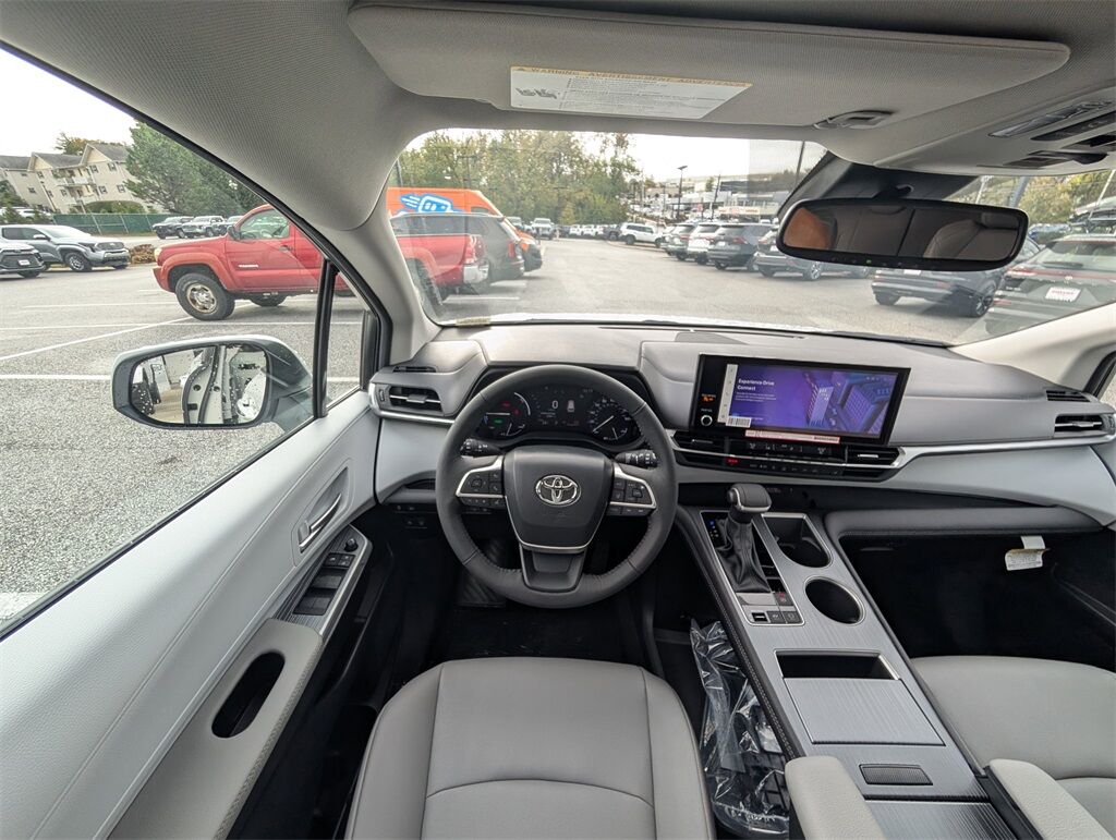 2025 Toyota Sienna XLE Cockeysville MD