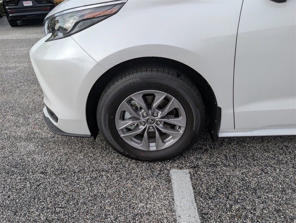 2025 Toyota Sienna XLE Cockeysville MD