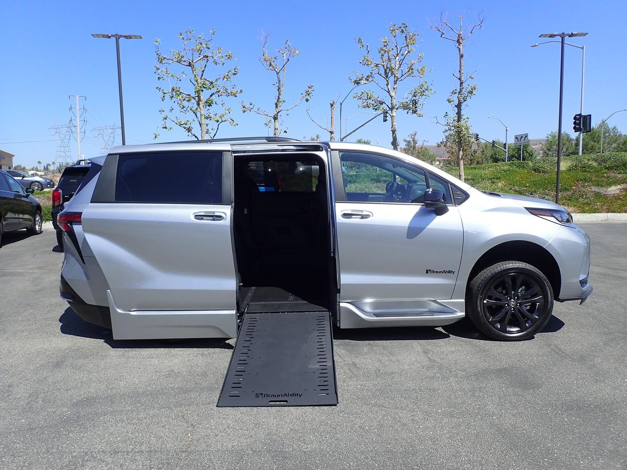 2025 Toyota Sienna XSE Anaheim CA