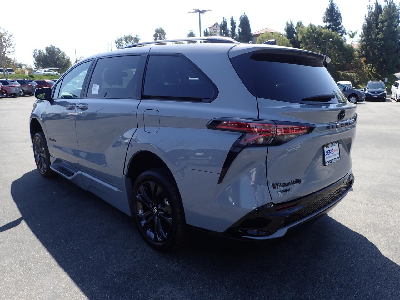 2025 Toyota Sienna XSE Anaheim CA