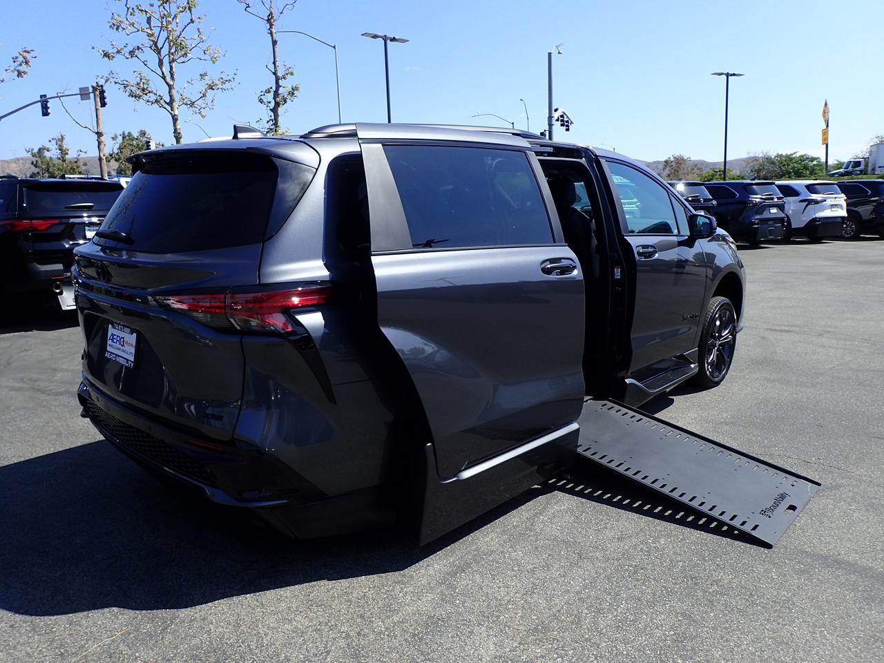 2025 Toyota Sienna XSE Anaheim CA